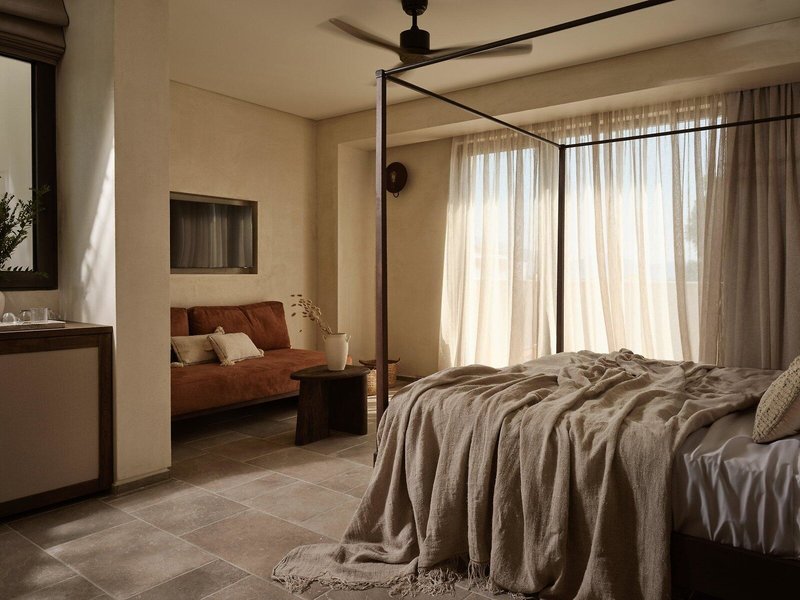 Pierros Verde Private Suites 35