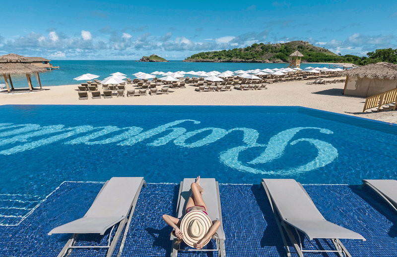 Royalton CHIC Antigua - Chairman Overwater Bungalows 6