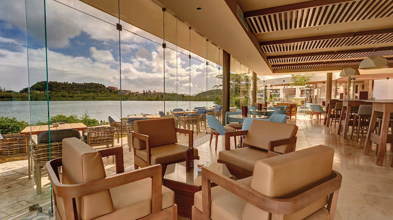 Royalton CHIC Antigua - Chairman Overwater Bungalows 34