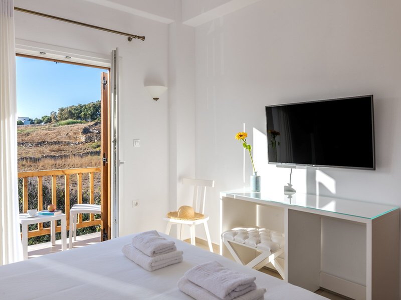 Mykonaki Hotel 28