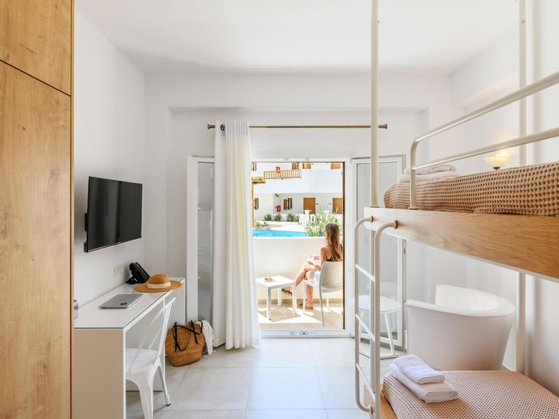 Mykonaki Hotel 32