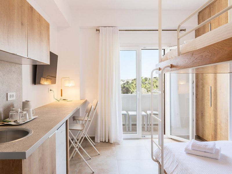 Mykonaki Hotel 47