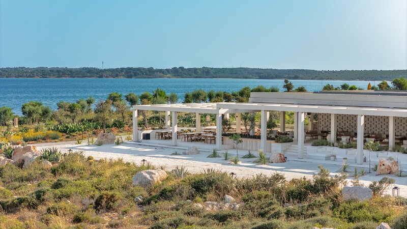 Anda Barut Collection 196