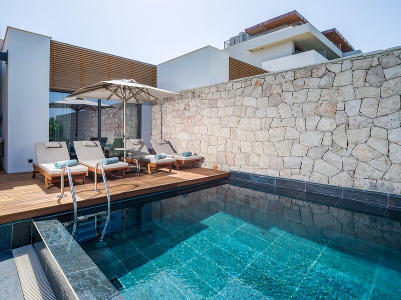 Anda Barut Collection 102