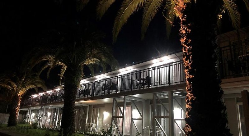 The Hotel Nelson