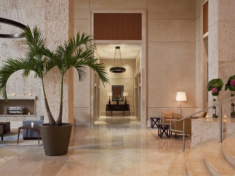 The Westin Alexandria 7