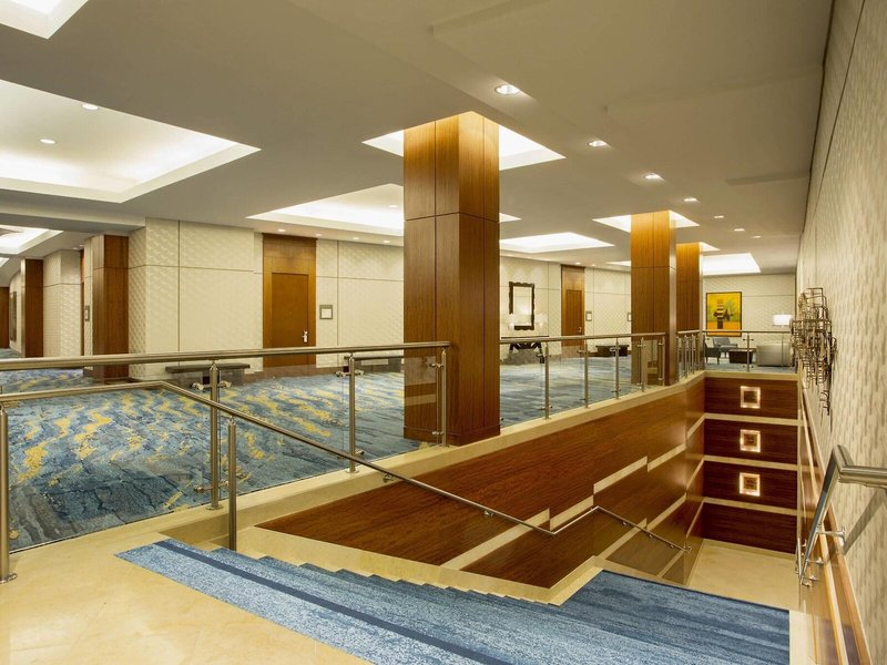 The Westin Alexandria 9