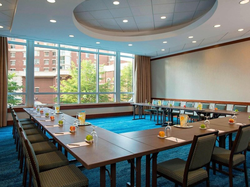 The Westin Alexandria 16