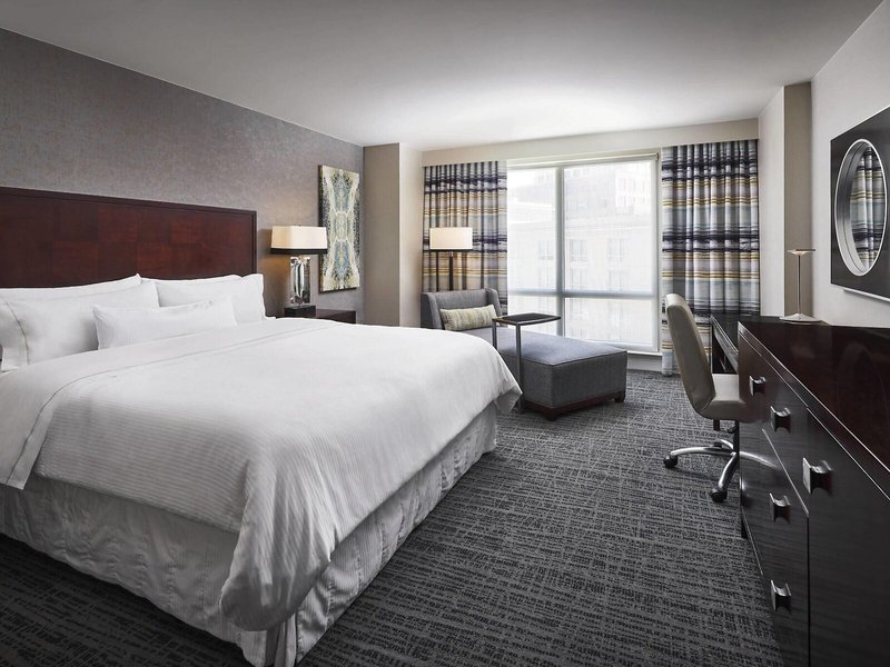 The Westin Alexandria 26