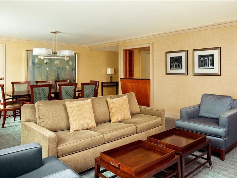 The Westin Alexandria 35