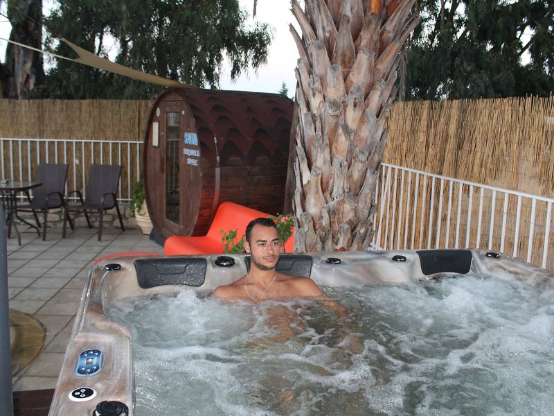 Mirabelle Hotel 16 - Outdoor Pool