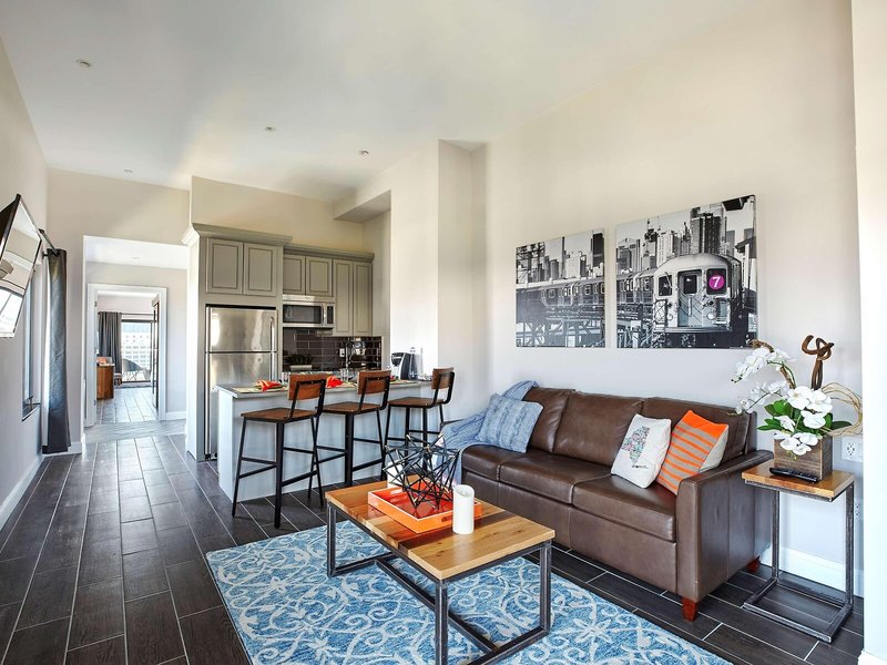 The Ravel Hotel 9