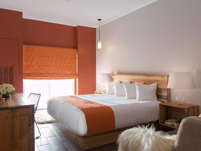 The Ravel Hotel 24