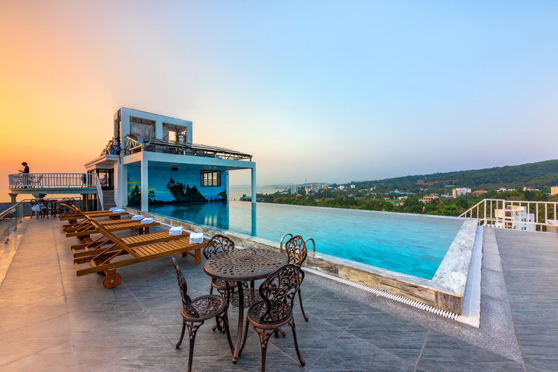 Aquasun Hotel Phu Quoc 1