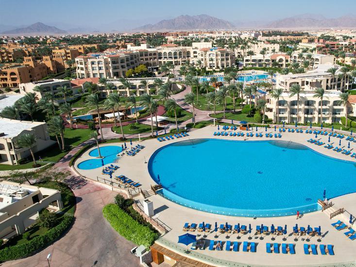 Cleopatra Luxury Resort Sharm - Adults Only 3