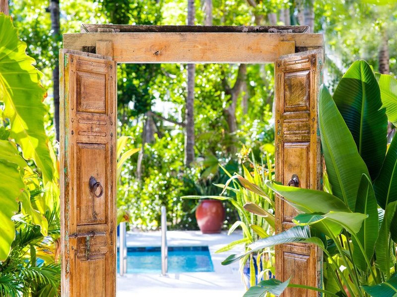 Parrot Key Hotel & Resort 10