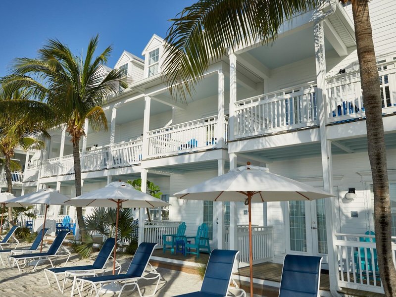 Parrot Key Hotel & Resort 18