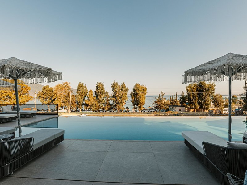Mazarine Hotel 4