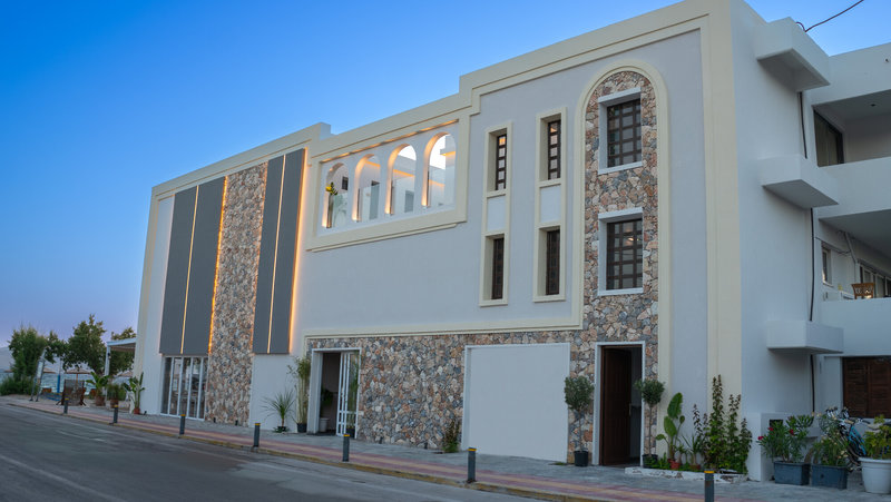 Seaside Beach Marmari Hotel 8