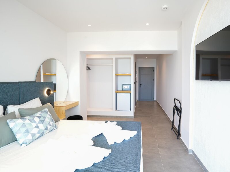 Seaside Beach Marmari Hotel 38