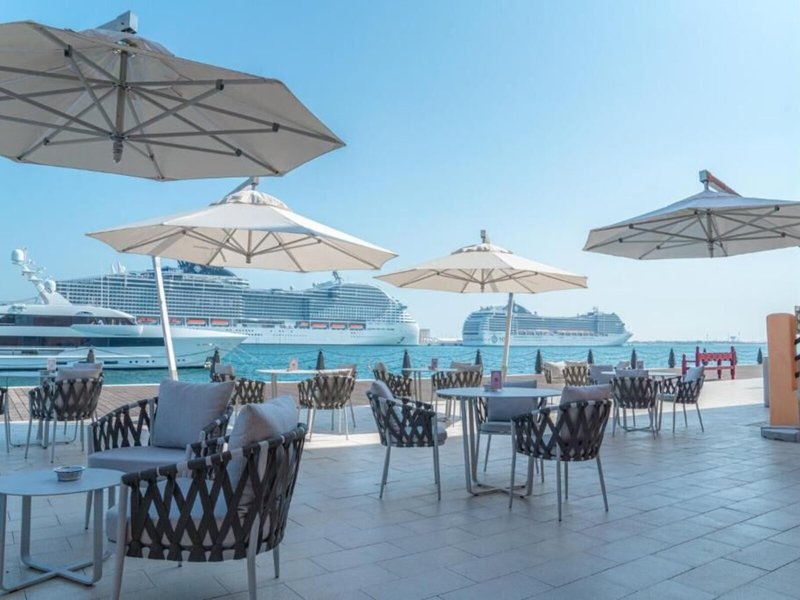 Mina Hotel & Residences 4