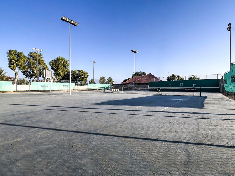 Ras Al Khaimah Hotel 11