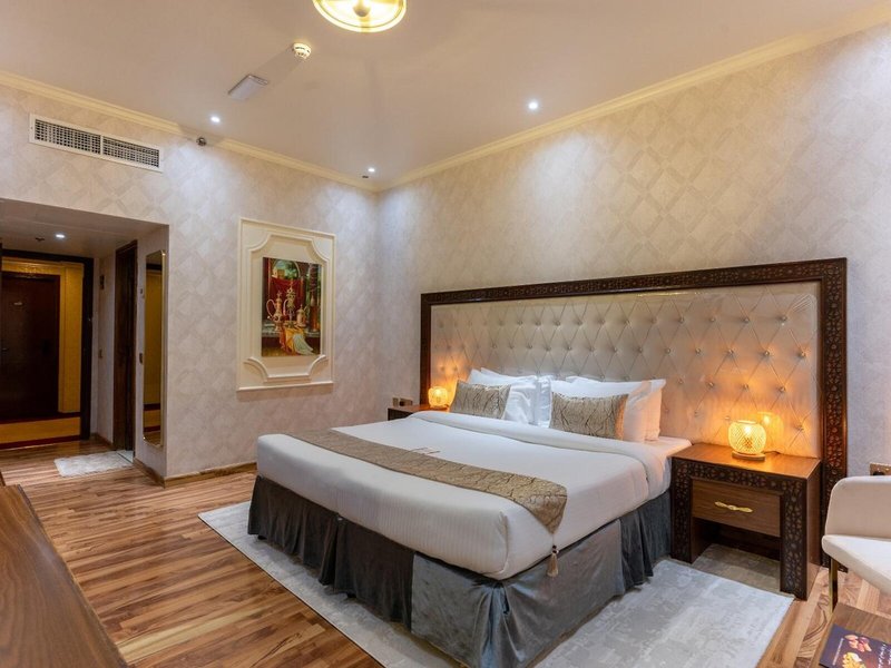 Ras Al Khaimah Hotel 17