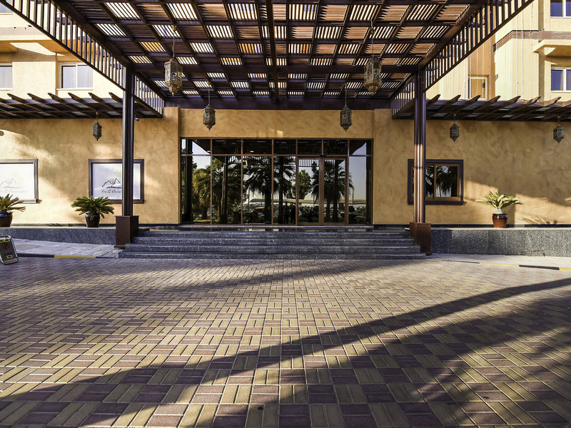 Ras Al Khaimah Hotel 3