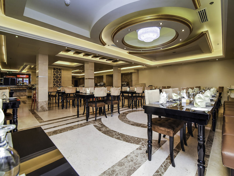 Ras Al Khaimah Hotel 13