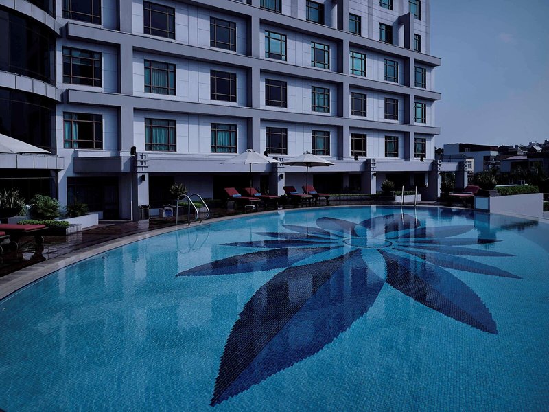 Pullman Hanoi 2