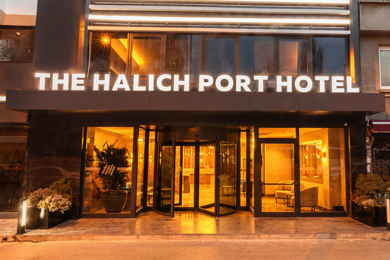 Csk The Halich Port Istanbul