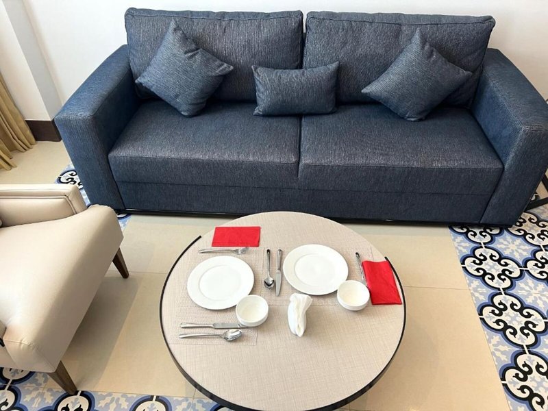 Central Inn Souq Waqif 5