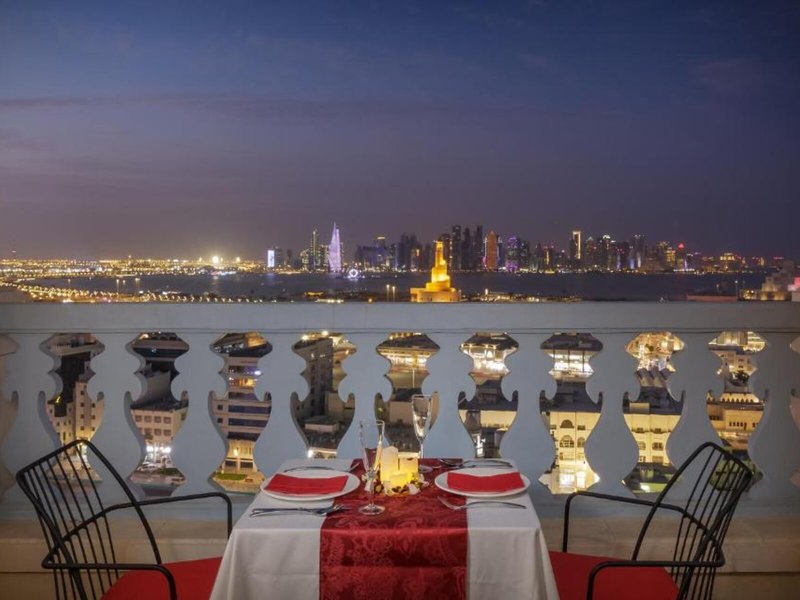 Central Inn Souq Waqif 7