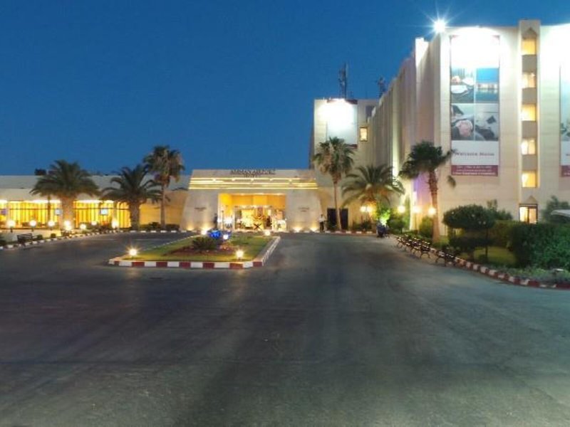 Amman Airport Hotel 3