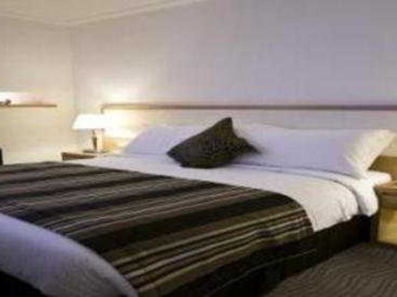 Amman Airport Hotel 22