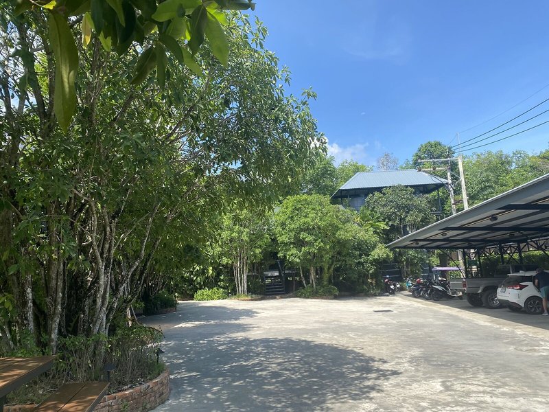 Loy Chalet 7