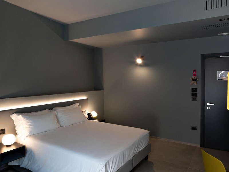 Arryvo Hotel