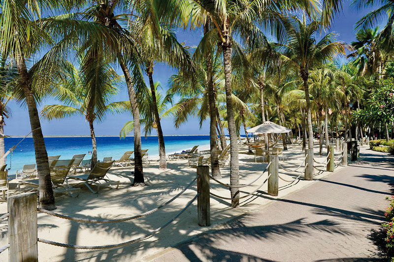 Harbour Village Beach Club 8