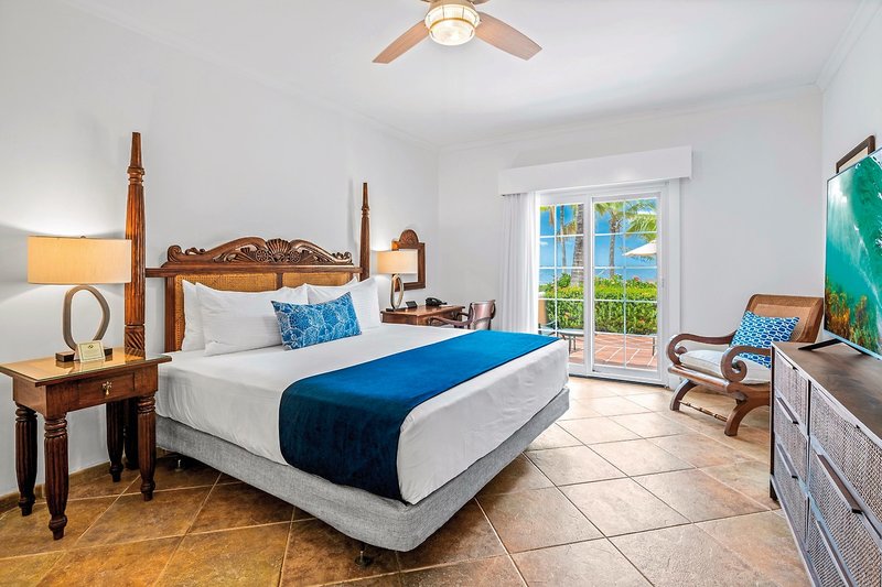 Harbour Village Beach Club 22