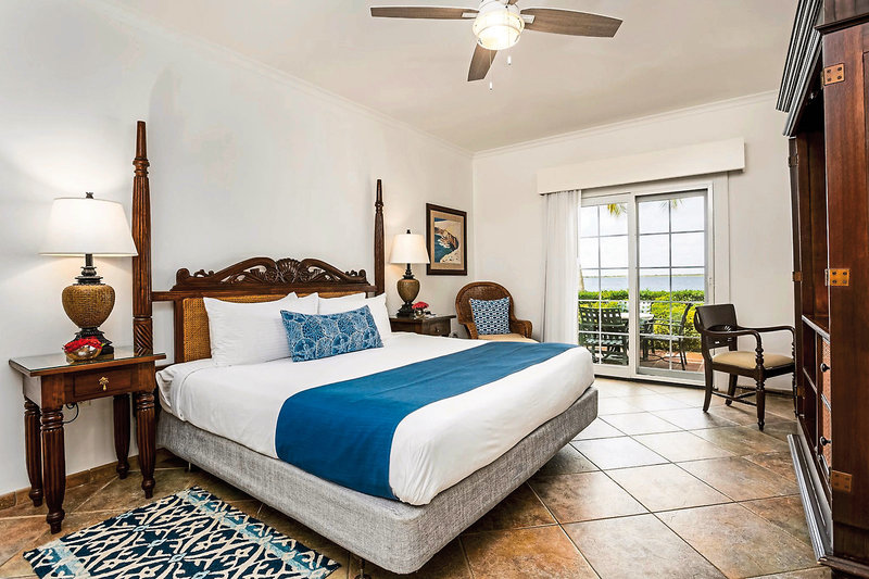 Harbour Village Beach Club 23