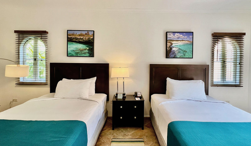 Harbour Village Beach Club 28