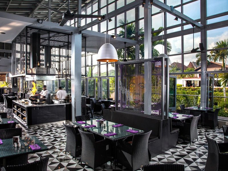 Hard Rock Hotel Bali 13