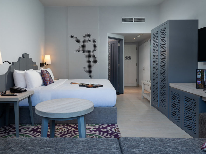 Hard Rock Hotel Bali 34