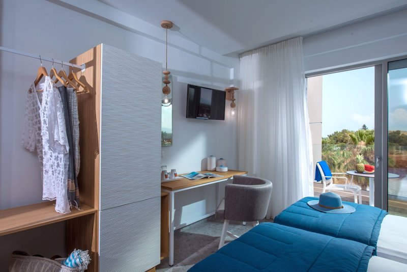Aeolos Beach Resort 9