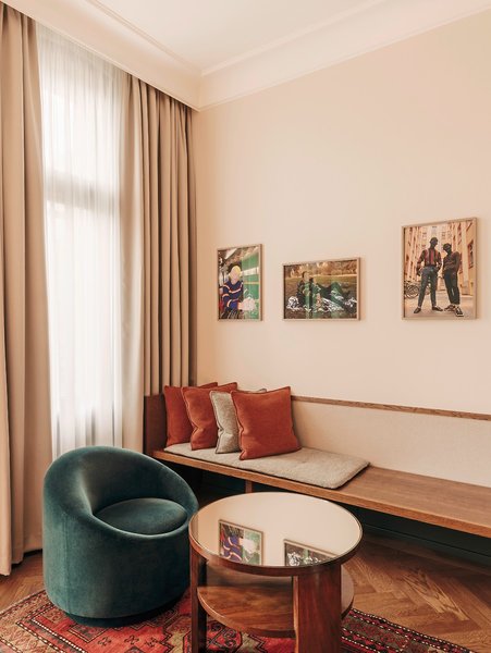 Boutique Hotel Château Royal 9