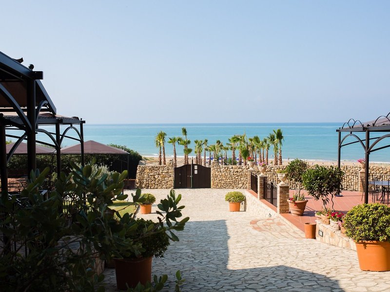 Baia Di Ulisse