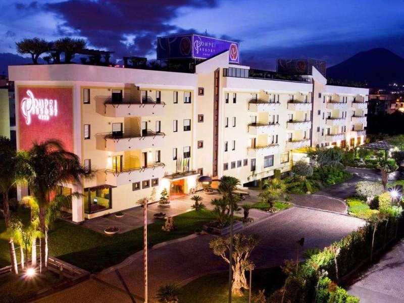 Pompei Resort 2