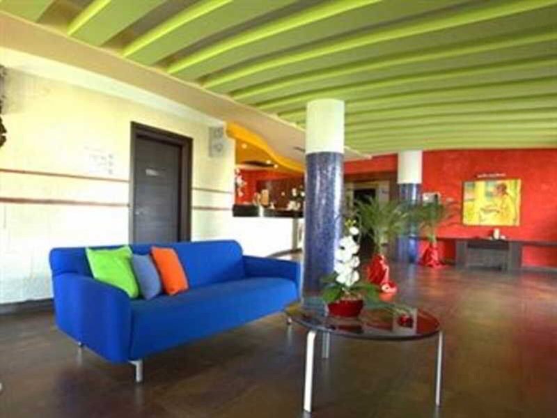 Pompei Resort 3