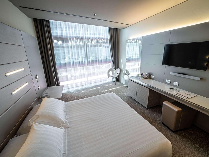 Best Western Plus Net Tower Hotel Padova 26