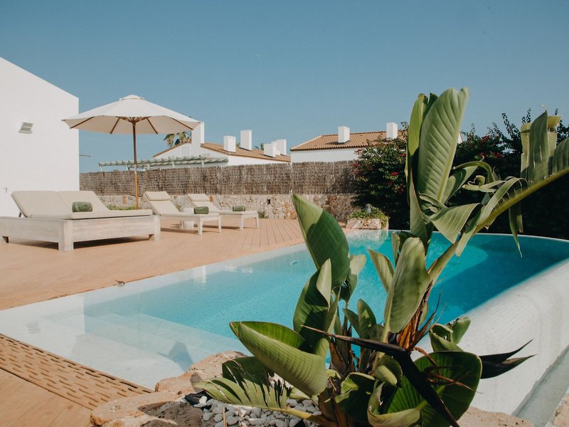 Villas & Bungalows del Lago 2